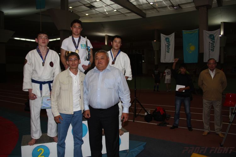 Кубок казахстана 2011 Астана511