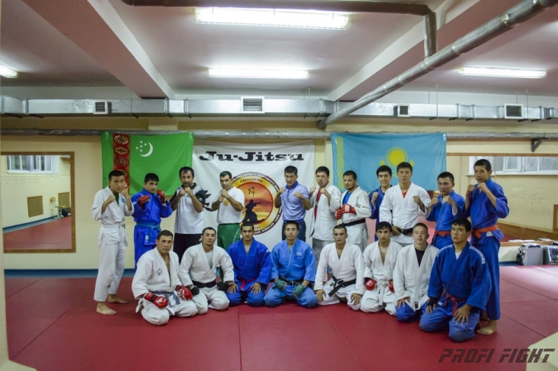 Тренировочные сборы по Джиу-джитсу Profi Fight 2014г.1305