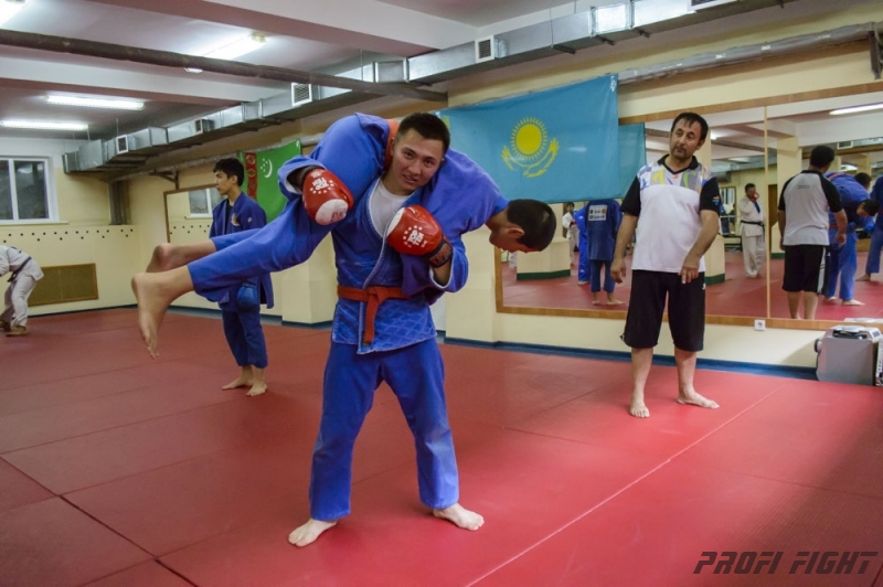 Тренировочные сборы по Джиу-джитсу Profi Fight 2014г.1337
