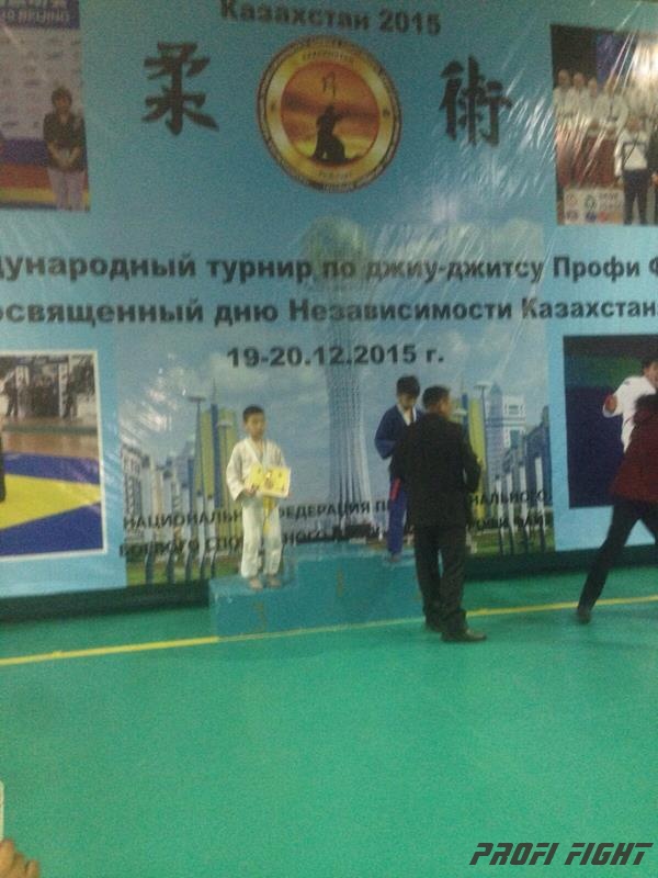 Международный турнир по джиу-джитсу Профи Файт. Алматы. 19-20 декабря 20151680