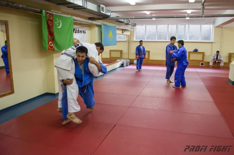 Тренировочные сборы по Джиу-джитсу Profi Fight 2014г.1357